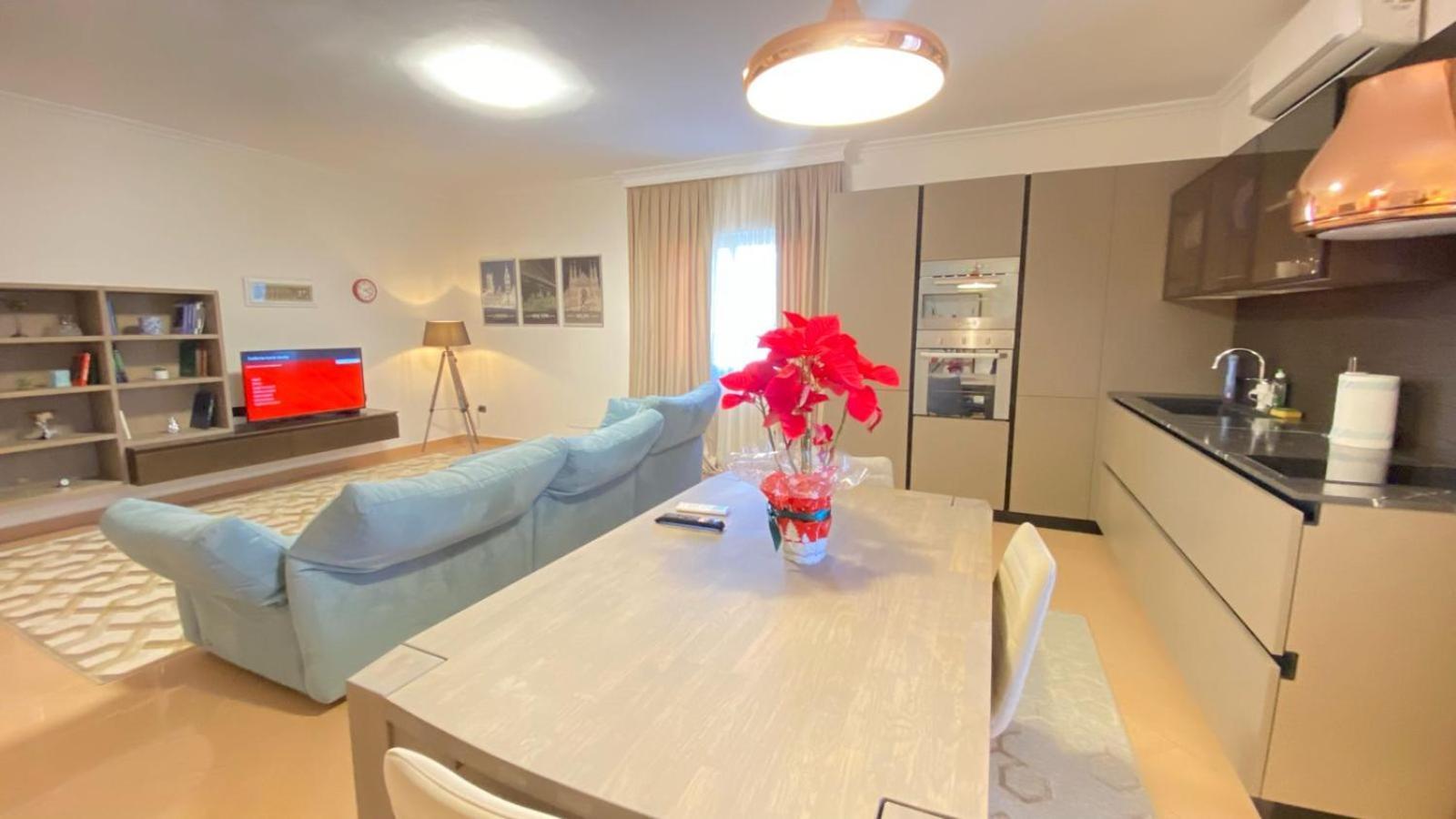 Villa Chaplin Tirana Kültér fotó
